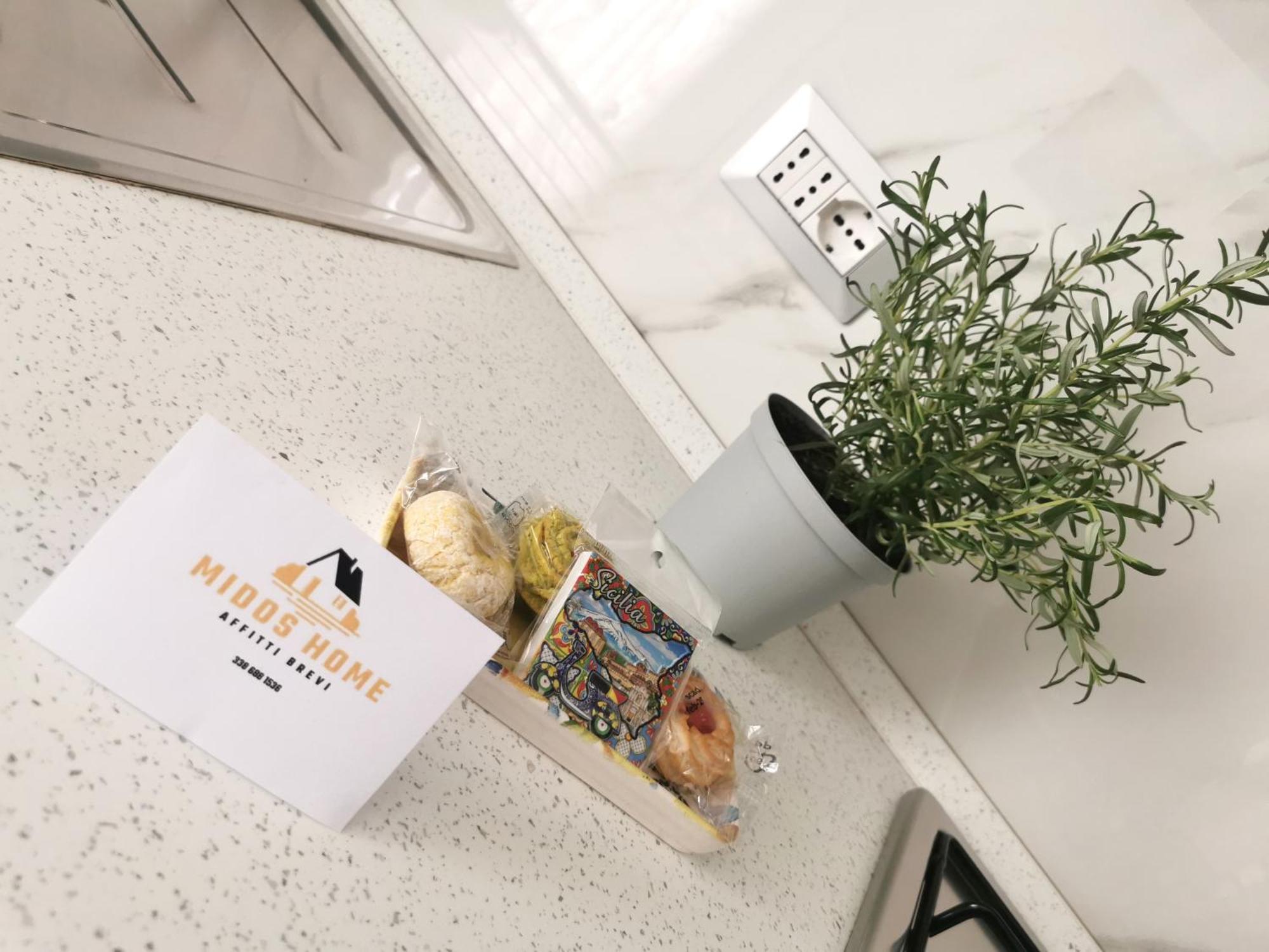 Midos Home Szirakúza Kültér fotó